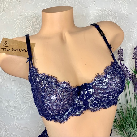 32D & Small Victoria’s Secret Unlined Bra Set - Picture 3 of 4